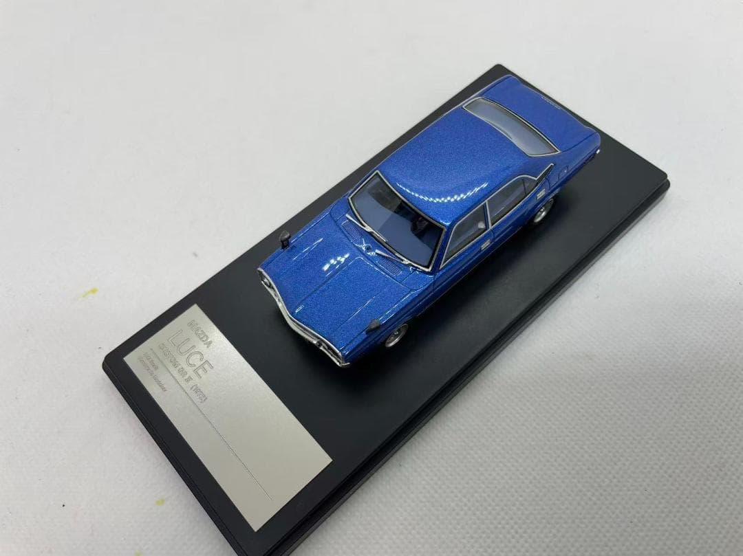 402-681 Hi-Story 1/43 マツダ LUCE CUSTOM GR