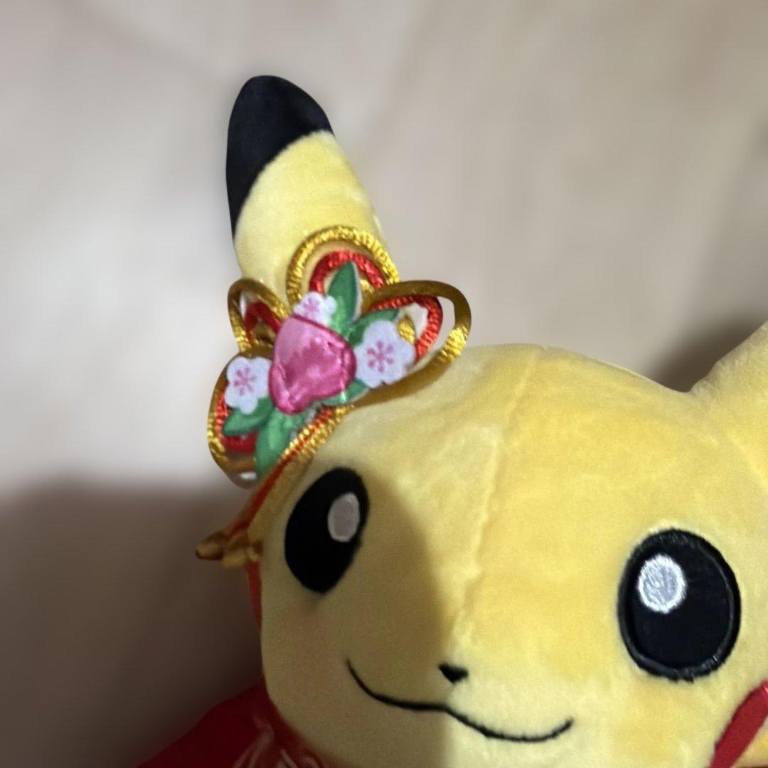 台湾限定 ポケモンセンター台北 春節ピカチュウ ぬいぐるみ 新年 旧正月2025