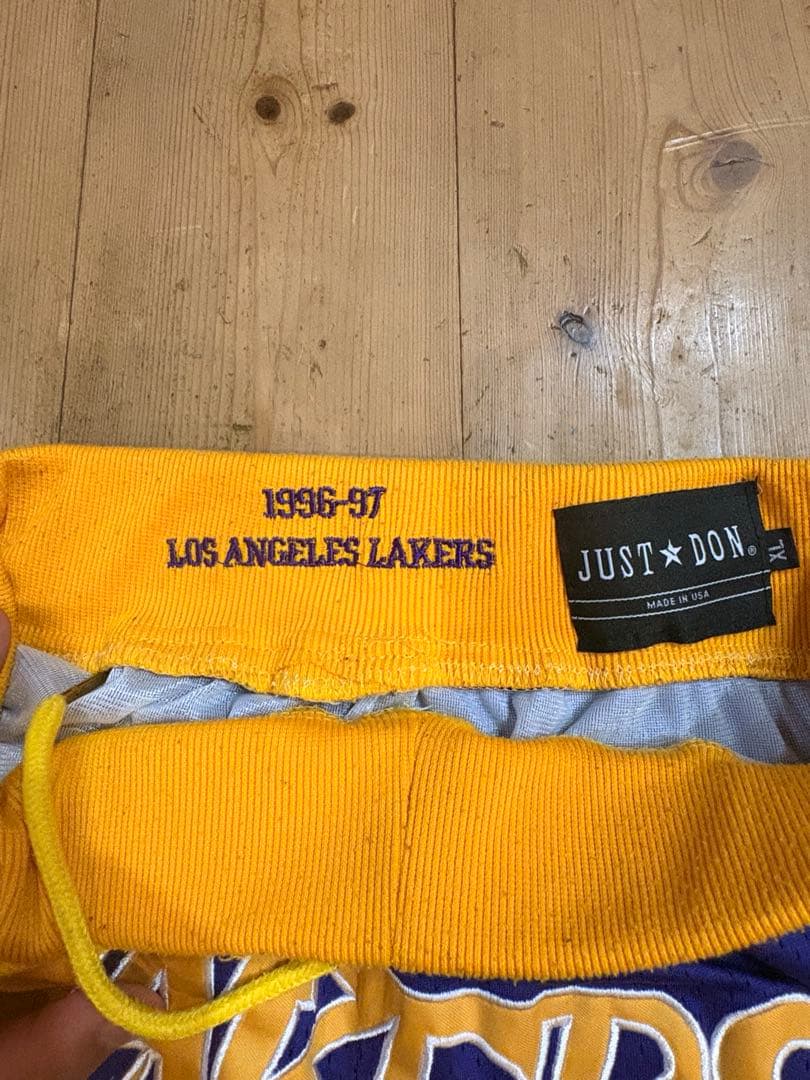 Lakers バスケットパンツ 紫/黄色