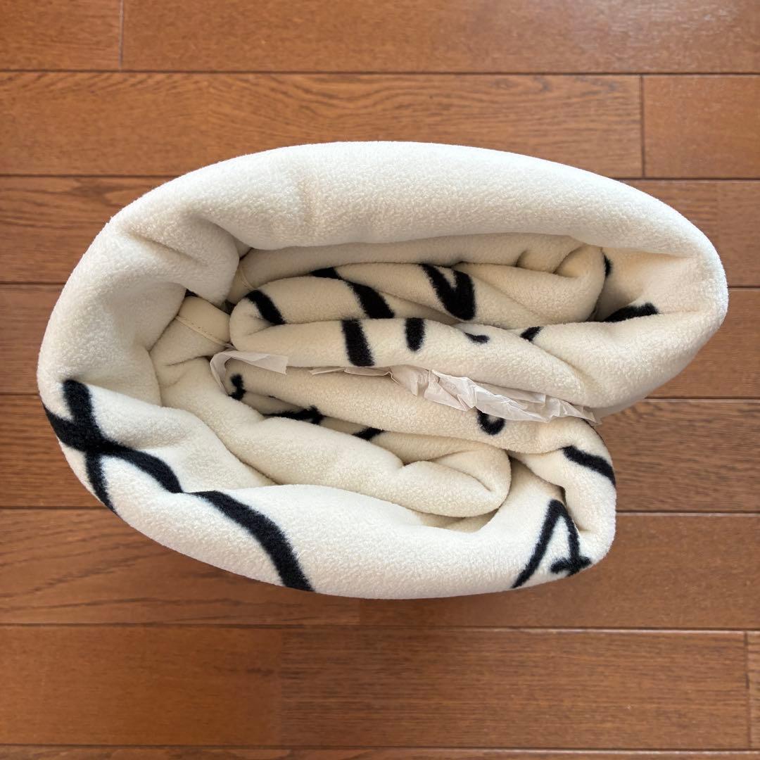 PEANUTS × Yu Nagaba リバーシブルブランケットUNIQLO