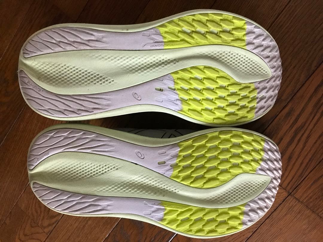 asics GLIDERIDEMAX ワイド版　26センチ　ランニングシューズ