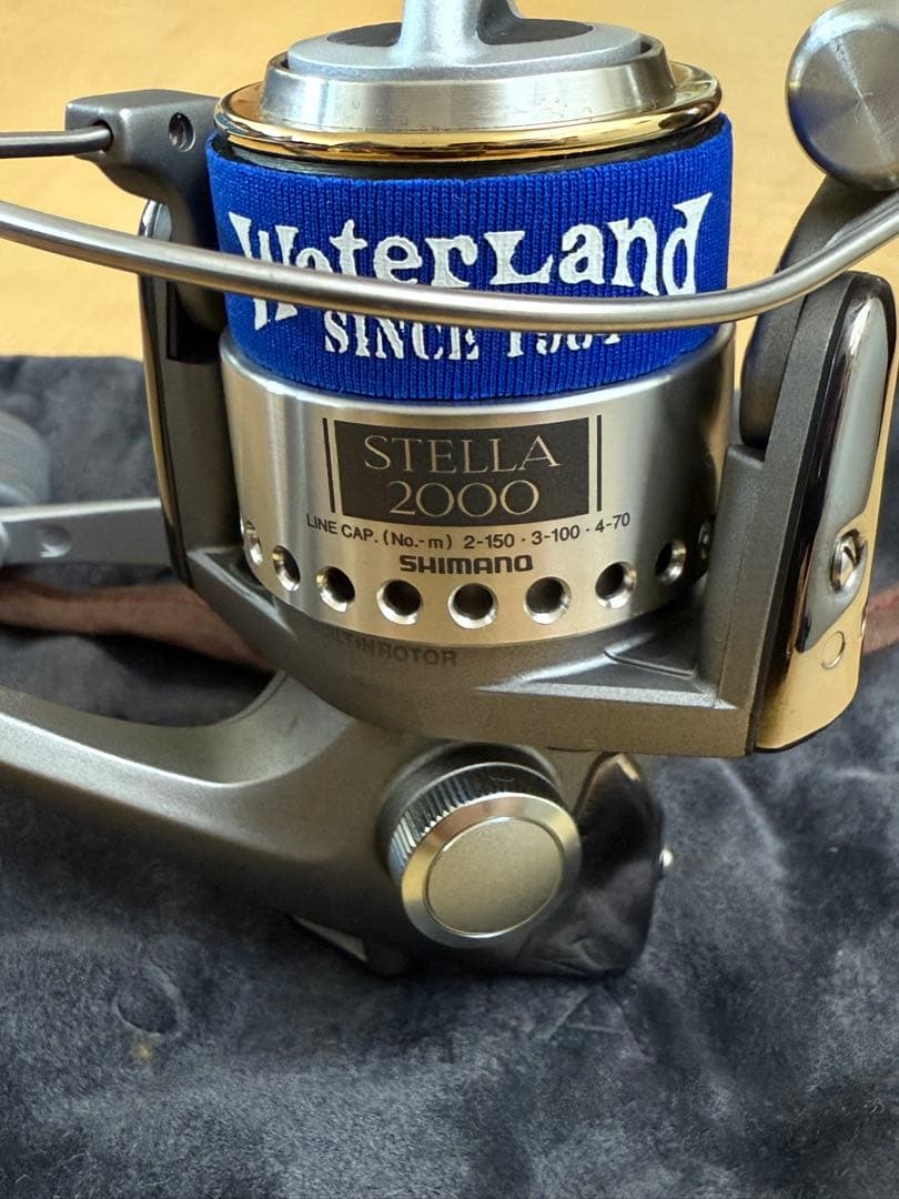 【2/22誕生日セール】極良品 シマノ 95 STELLA 2000 Wハンドル