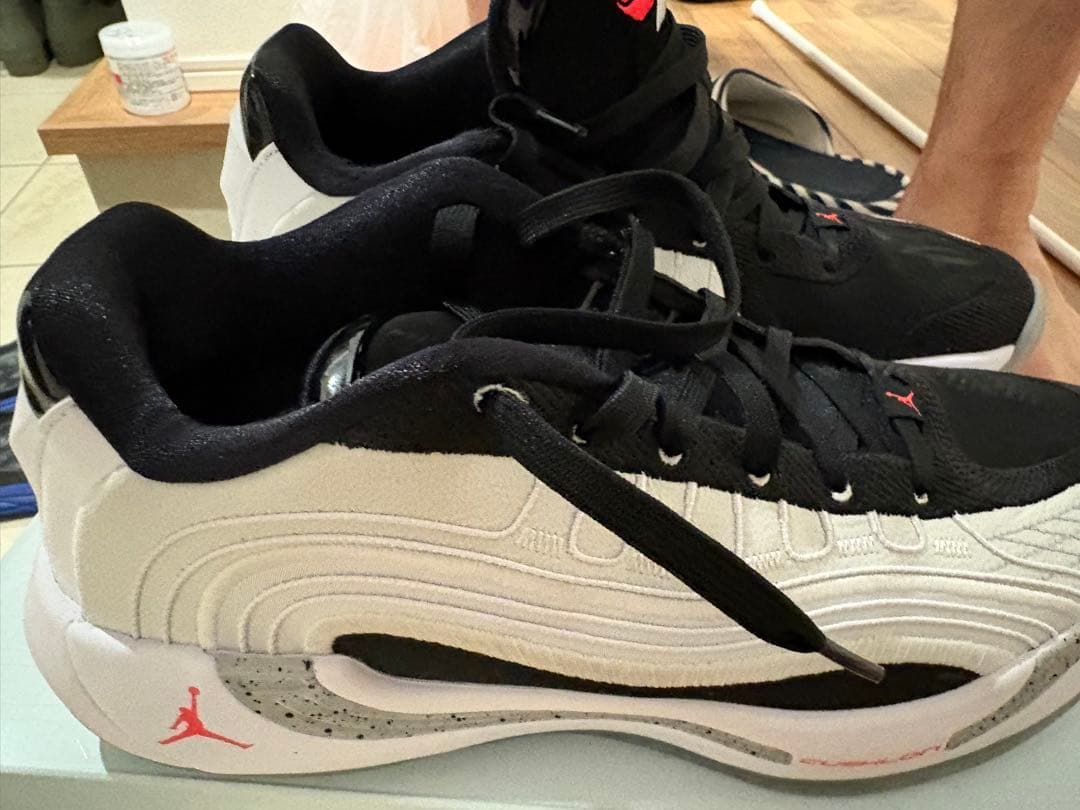 Jordan Luka 4 PF 28.5cm￼