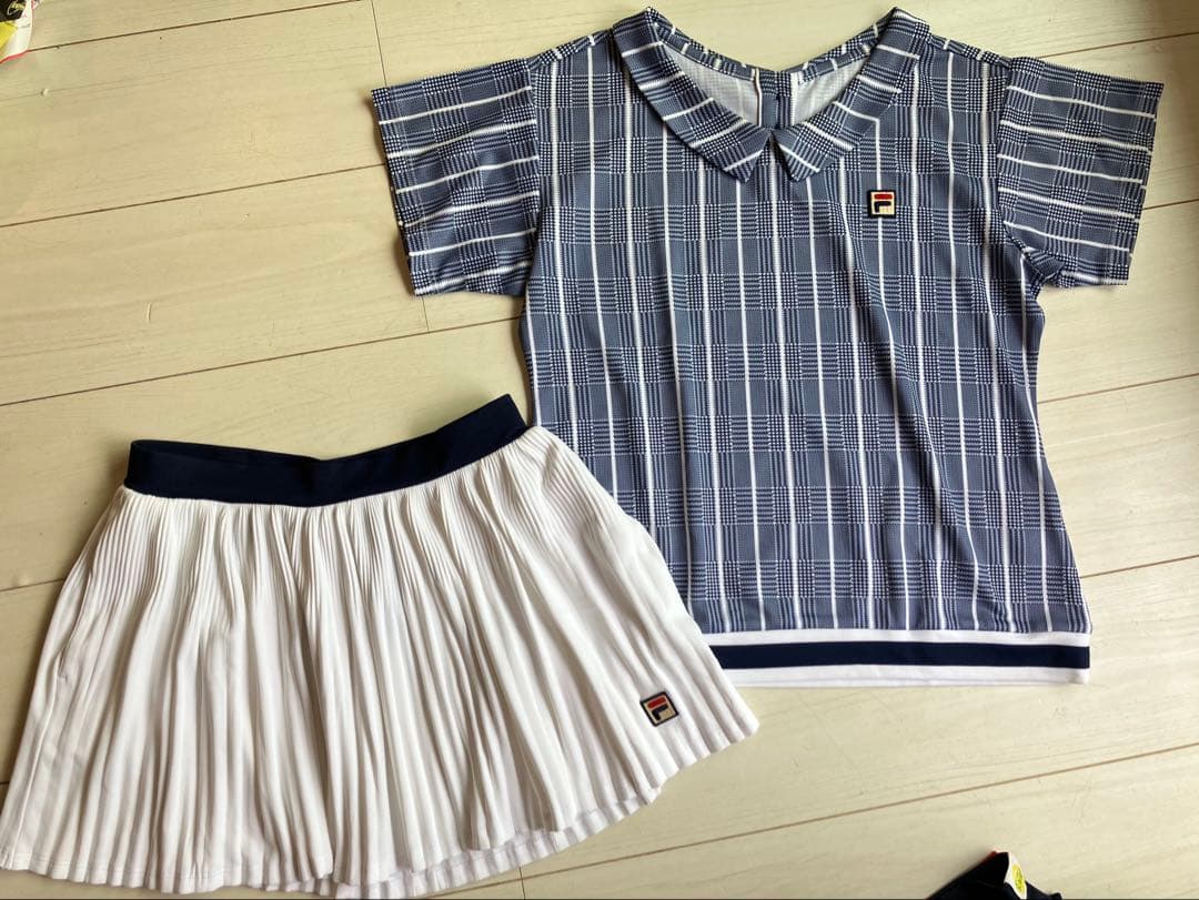 yuuk＊FILAフィラ＊白のプリーツスコートとグレンチェックのトップス