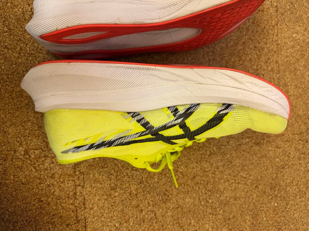 ASICS マジックスピード4 イエロー　26.5cm
