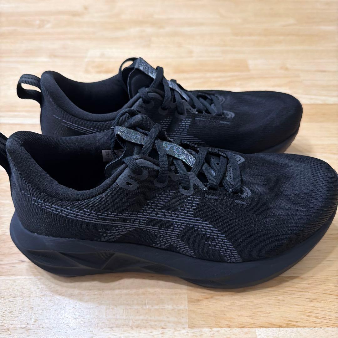 スパイク・シューズ ASICS NOVABLAST 5 WIDE 26cm