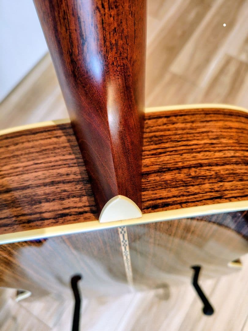 マーチン（Martin）OM28 standard 純正ハードケース付属