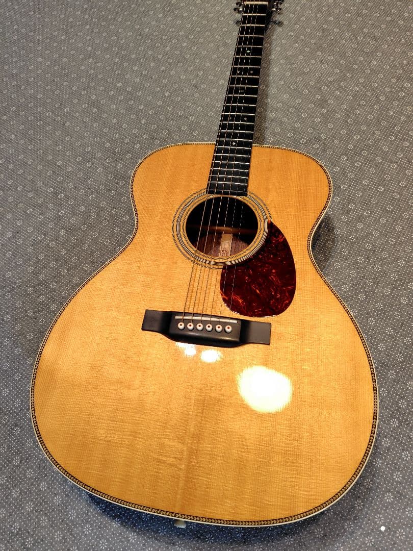 マーチン（Martin）OM28 standard 純正ハードケース付属