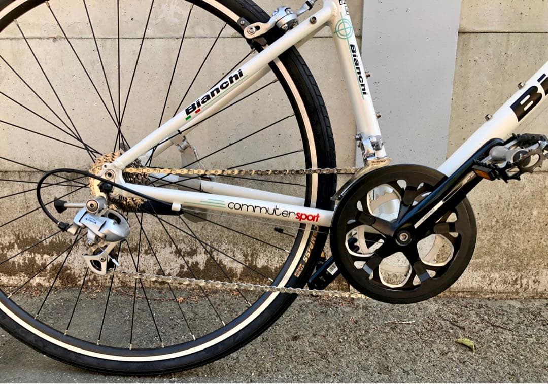 【希少モデル・新古品】ビアンキ　ビアーレ　18速　クロスバイク　CT460mm