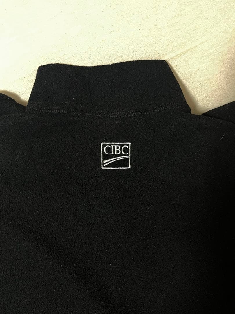 patagonia ブラック ジップアップジャケット　フリース　CIBCロゴ入り