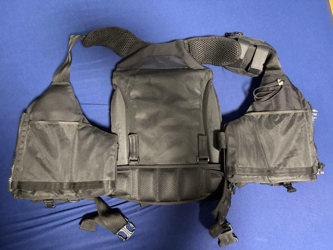 美品【APIA】アピア　アングラーズサポートベストVer4