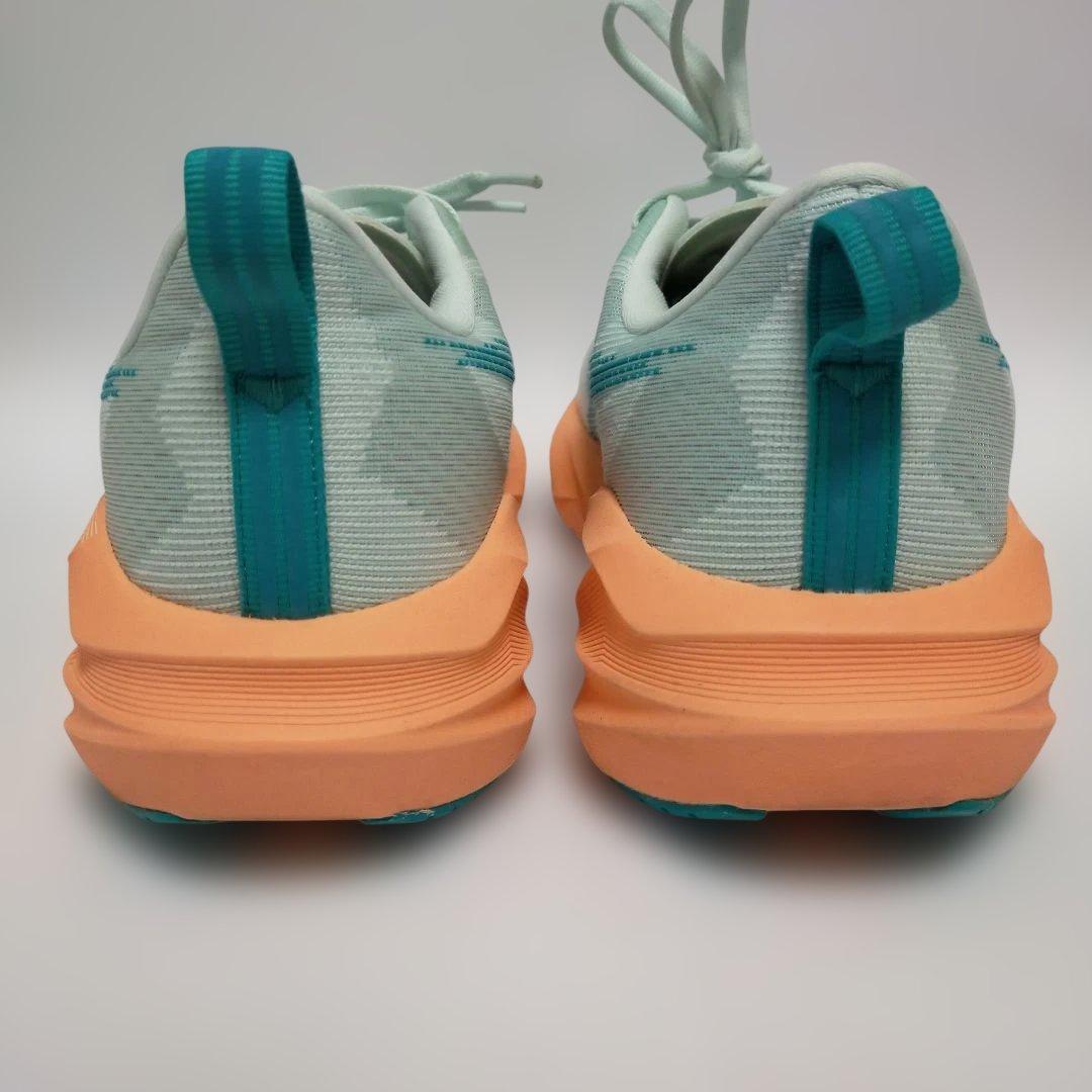 アシックス　ノヴァブラスト5　ランニングシューズ　asics　26.5cm