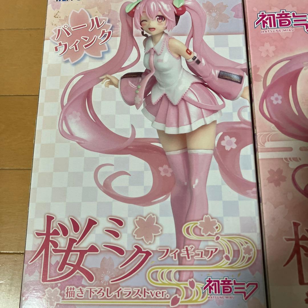 桜ミク　2019描き下ろしイラスト　フィギュア通常版&SEGA限定パールウィンク