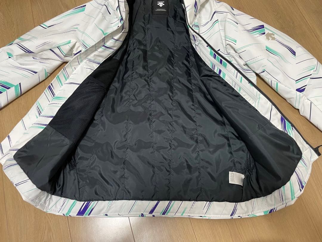 【美品】デサント　スキーウェア 上下セット(Ｌサイズ)