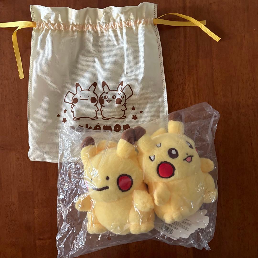 韓国限定 メタモンは変身中　ピカチュウ　メタモン　ぬいぐるみ　事前予約限定