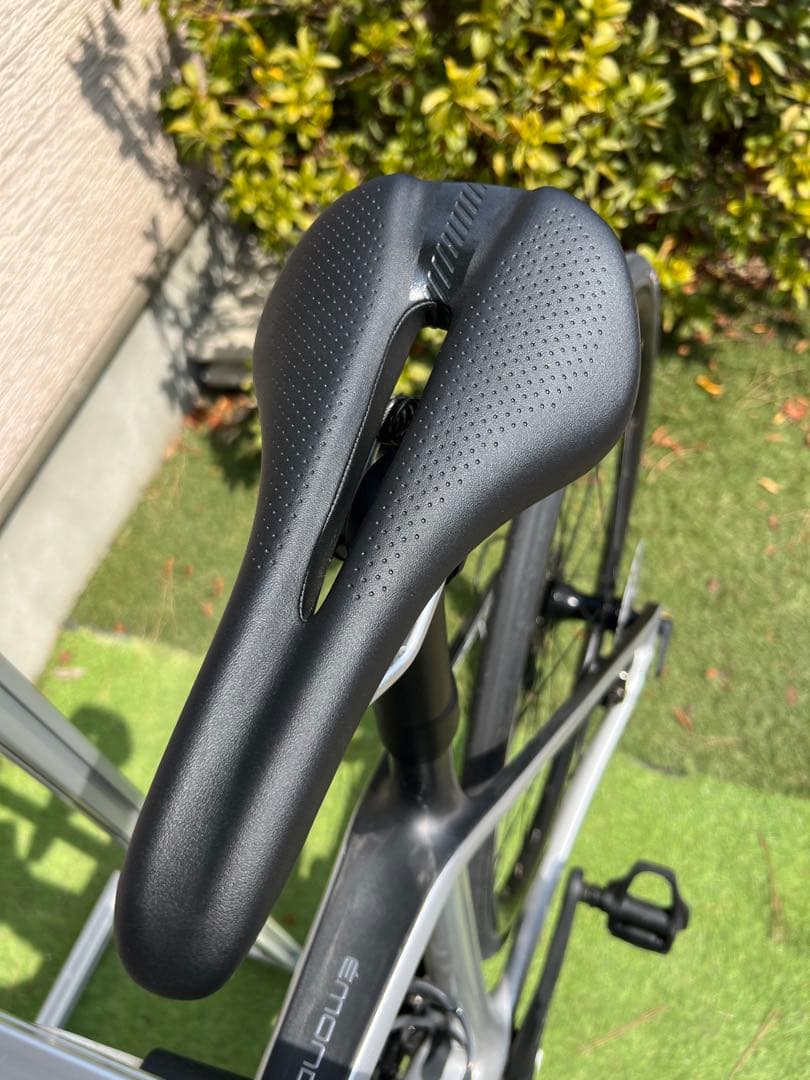 TREK Emonda SL5 & シマノ105 転倒歴なし　室内保管