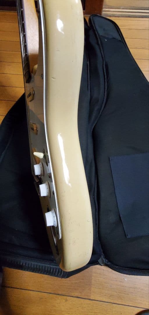 SQUIER AFFINITY ストラトキャスターモデル