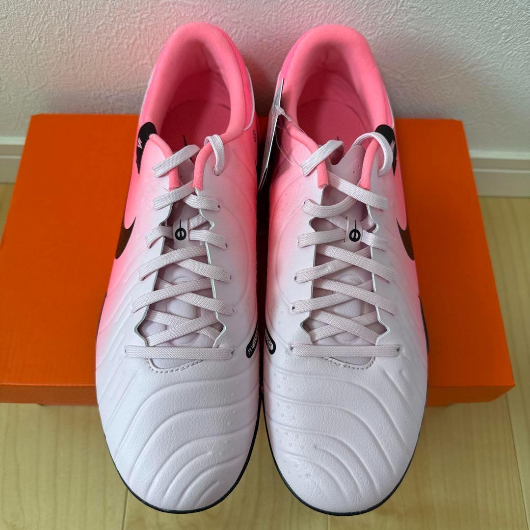 NIKE レジェンド10アカデミーTF サッカートレシュー　ピンク　27cm新品