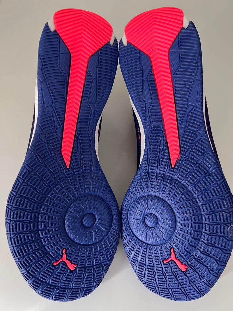 PUMA ウルトラ 5 プロ COURT 25.5cm