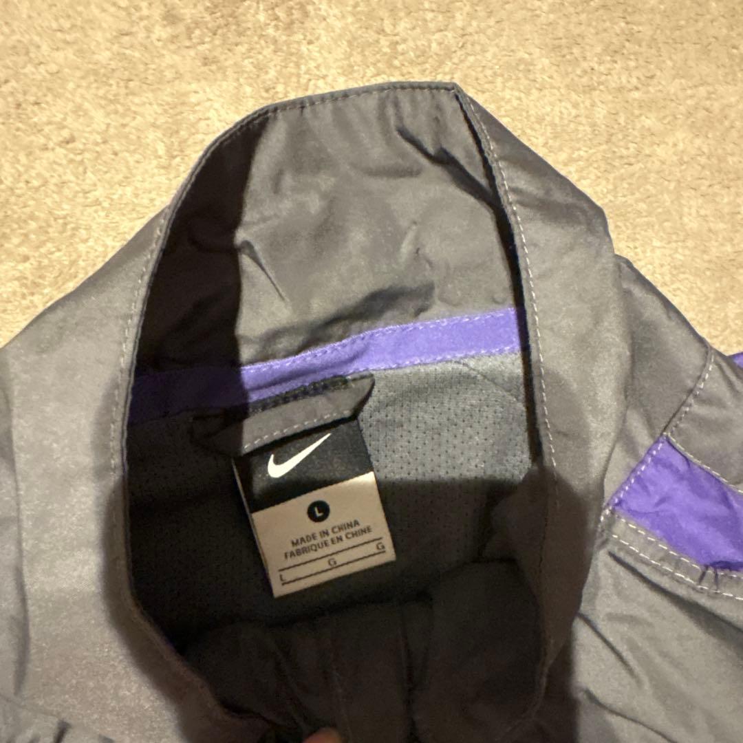Nike Sanfrecce Hiroshima ウィンドブレーカー L