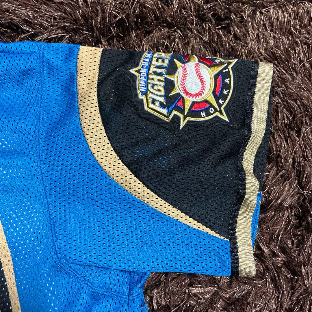 美品　北海道日本ハムファイターズ　西川遥輝選手　ホームユニフォーム　サイズM