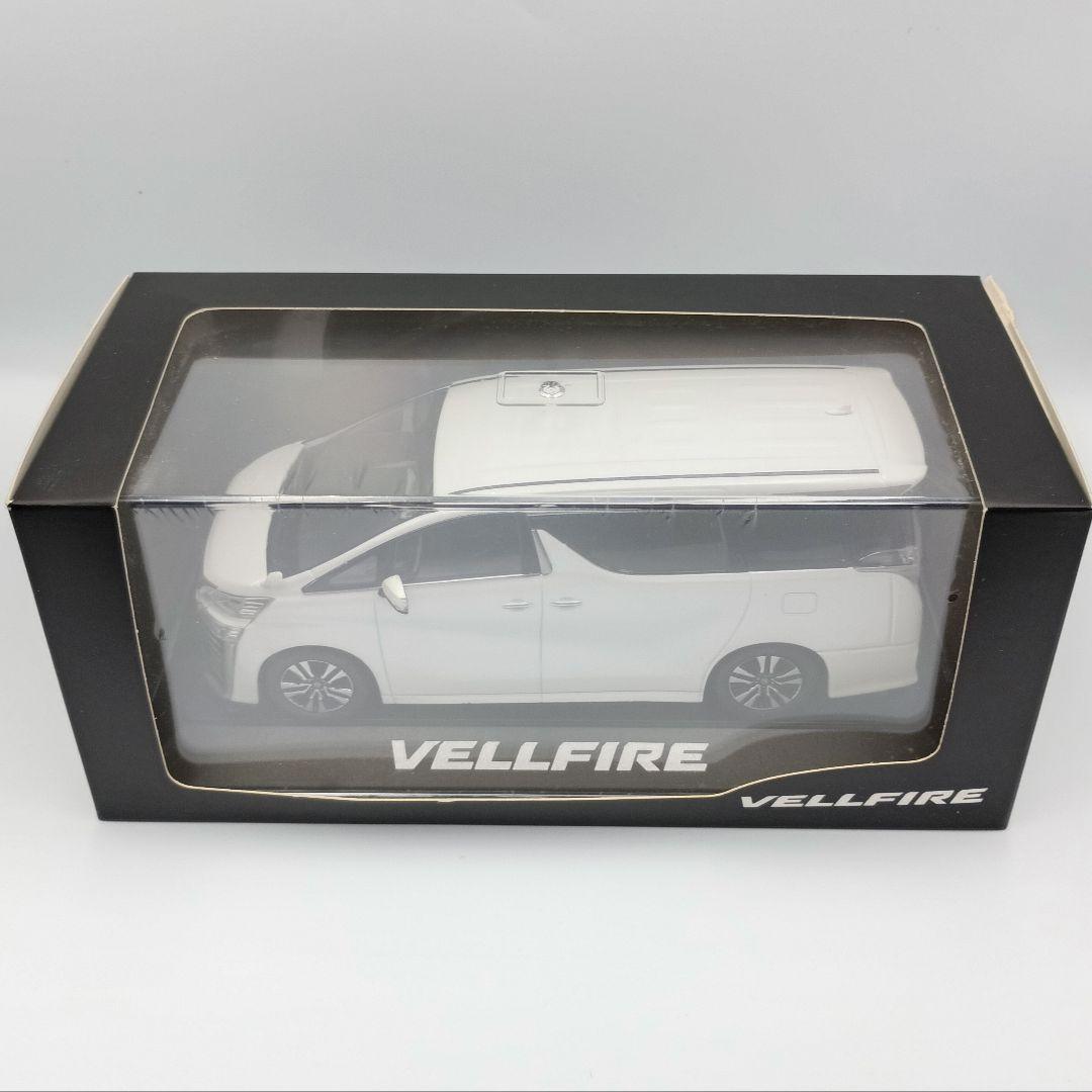 非売品 1/30 トヨタ ヴェルファイア 30後期 ミニカー ホワイトパール