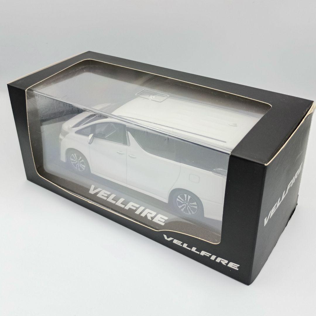 非売品 1/30 トヨタ ヴェルファイア 30後期 ミニカー ホワイトパール