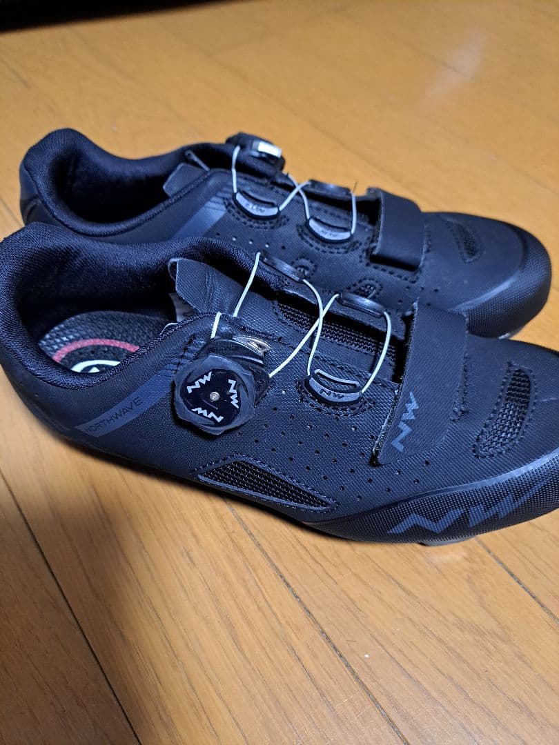 NW　ノースウェーブ 自転車用シューズ ブラック ダイヤル式　２５cm