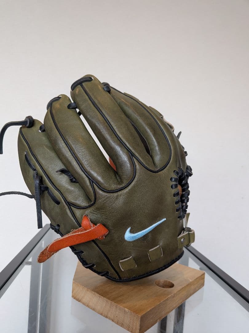 Gloveworks　硬式グローブ