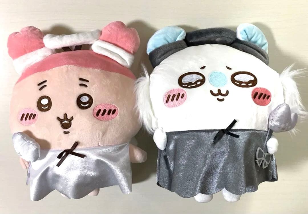 ちいかわ　ぬいぐるみ　マスコット