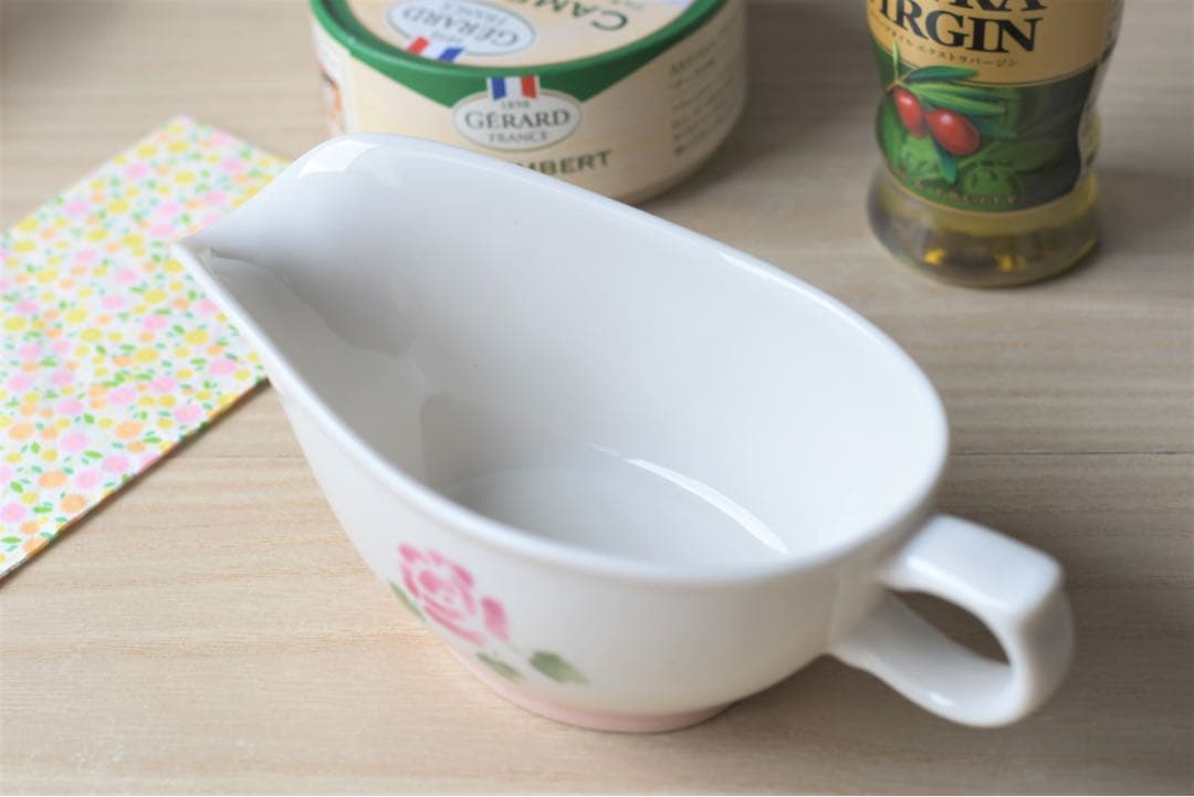 限定品　マニー ローズ　パティスリー　陶器 ソースポット　置物　日本製 新品