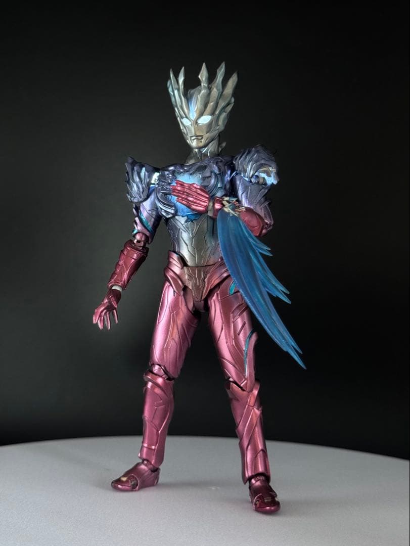 改造品S.H.Figuarts　ウルトラマンサーガ　発光Ver