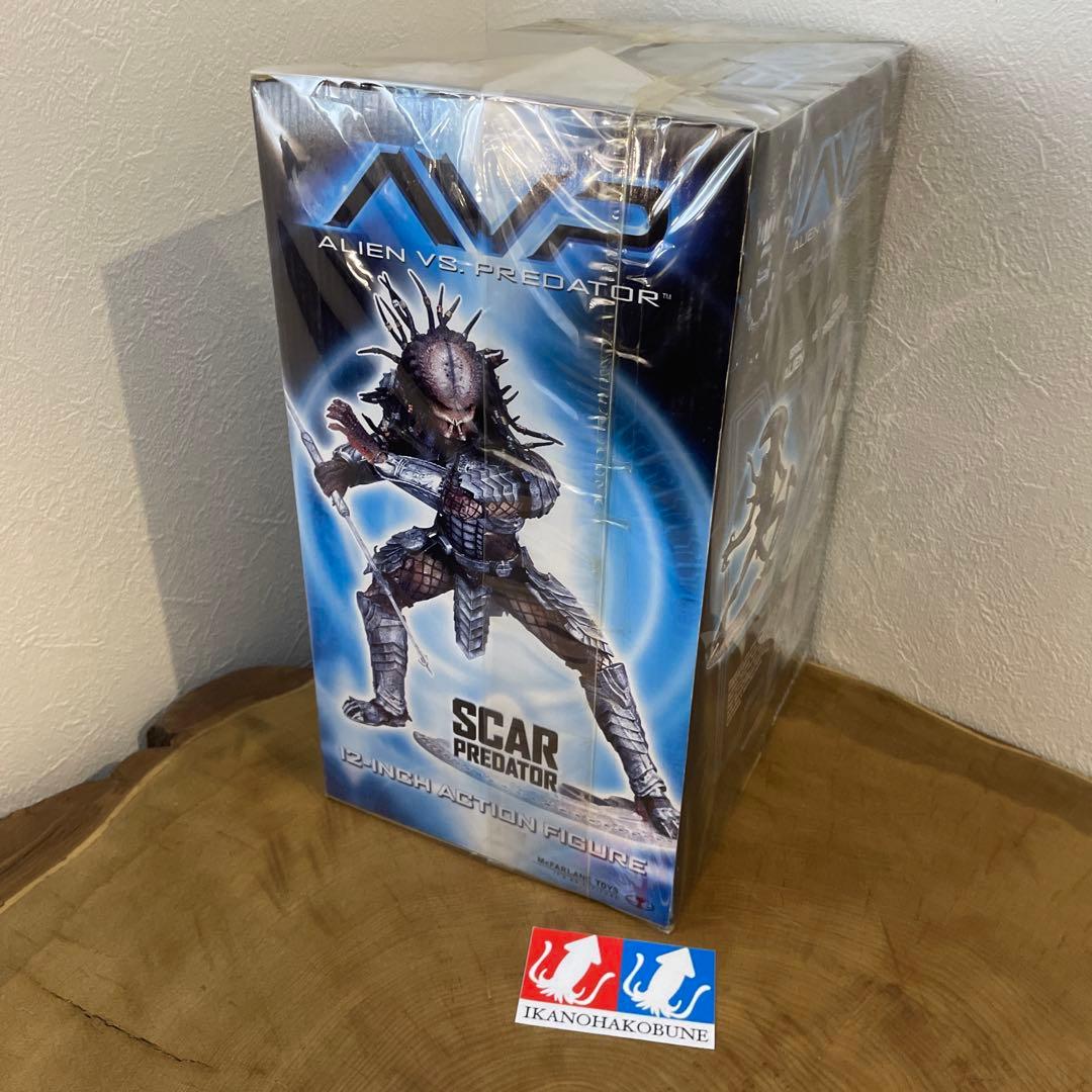 McFarlane Toys プレデター　フィギュア　エイリアン　新品　avp