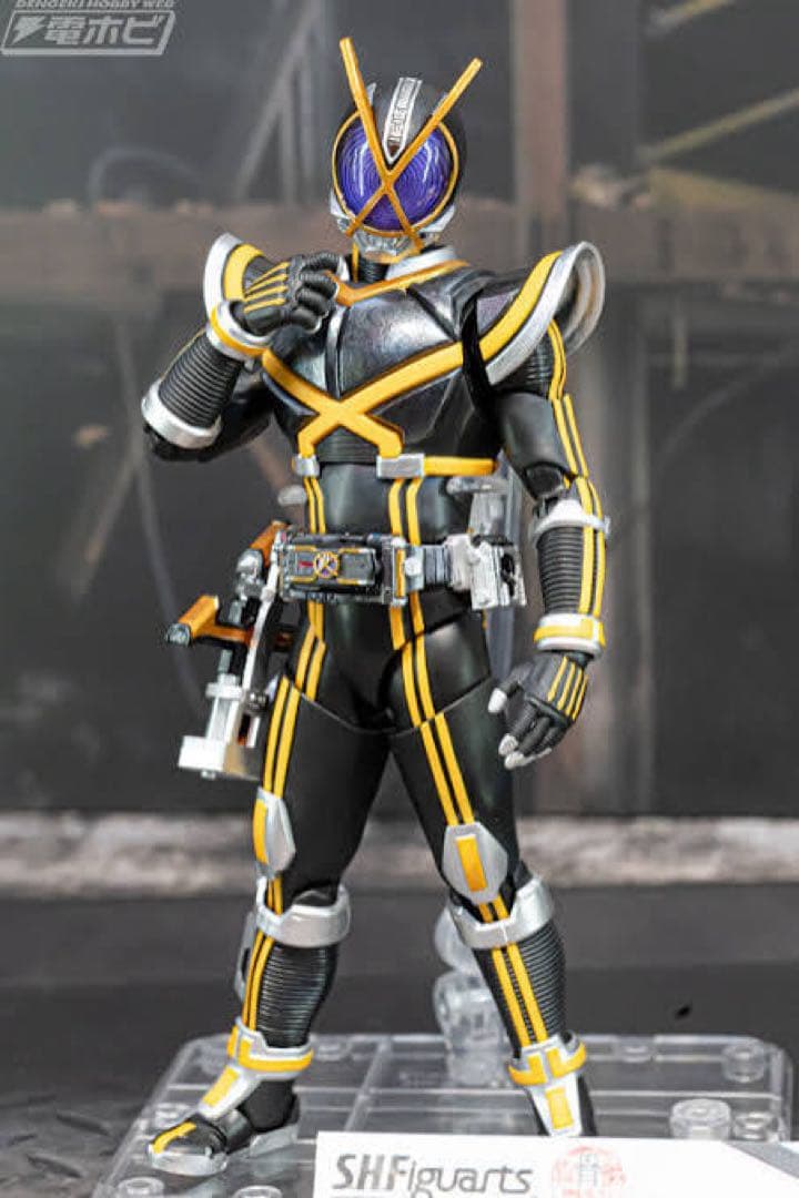 S.H.Figuarts（真骨彫製法） 仮面 二体セット