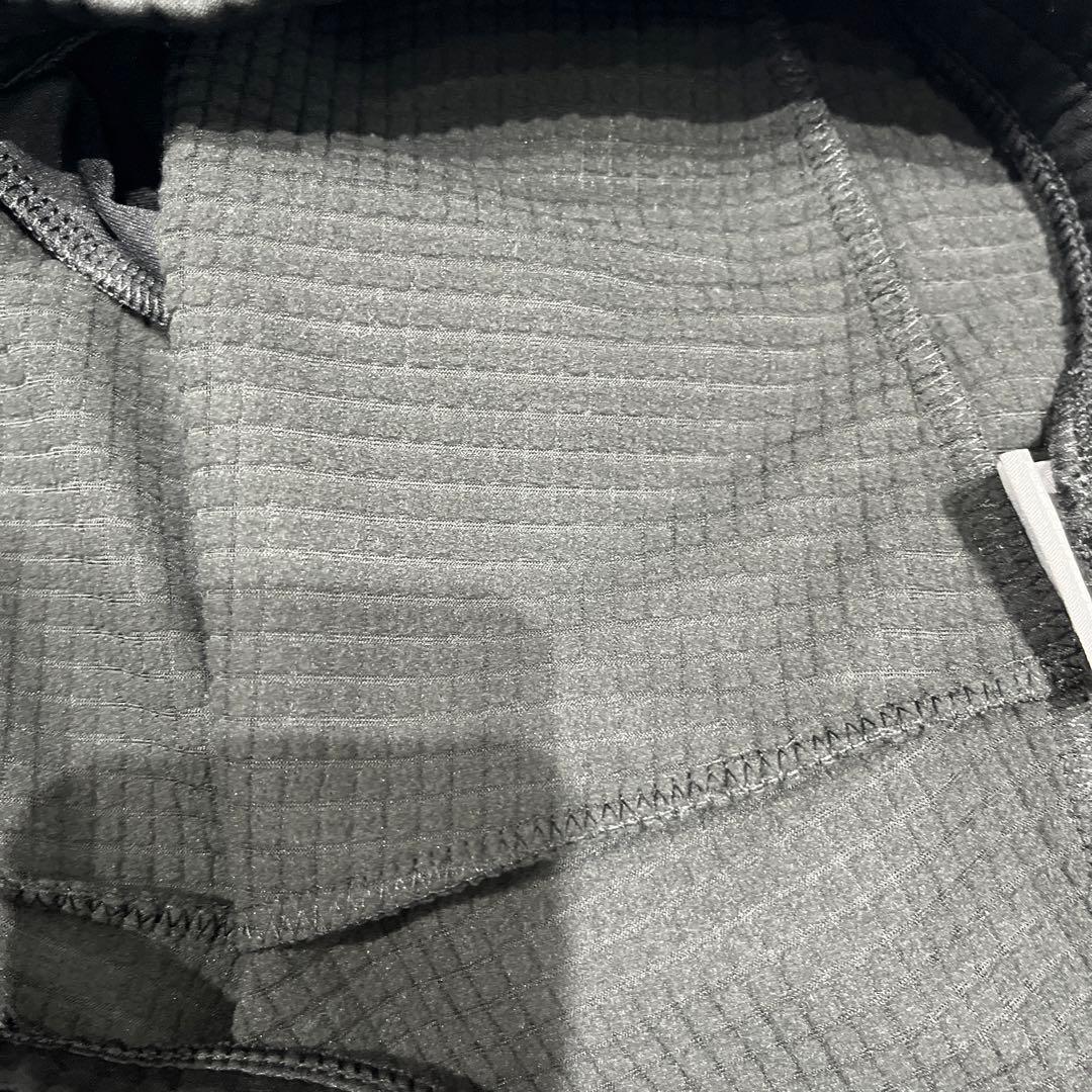 プーマHEAT INSULATION 新品