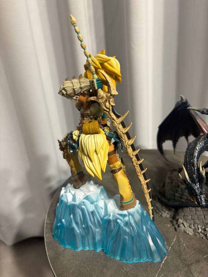 モンスターハンター一番くじミラボレアスハンターセット