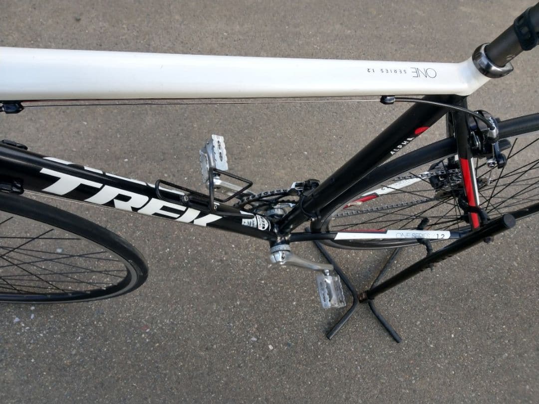 トレック　TREK　 ONE series 1.2　ロードバイク