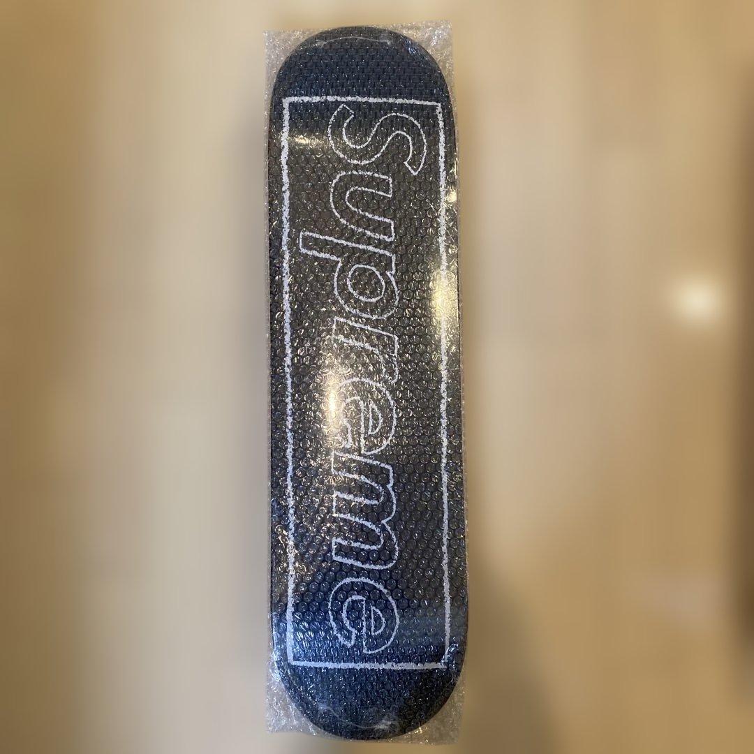 スケートボード Supreme KAWS Chalk Logo Skateboard Deck