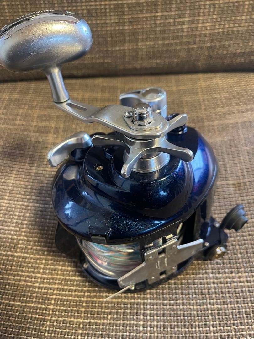 SHIMANO 電動丸　Beast Master ZB 9000
