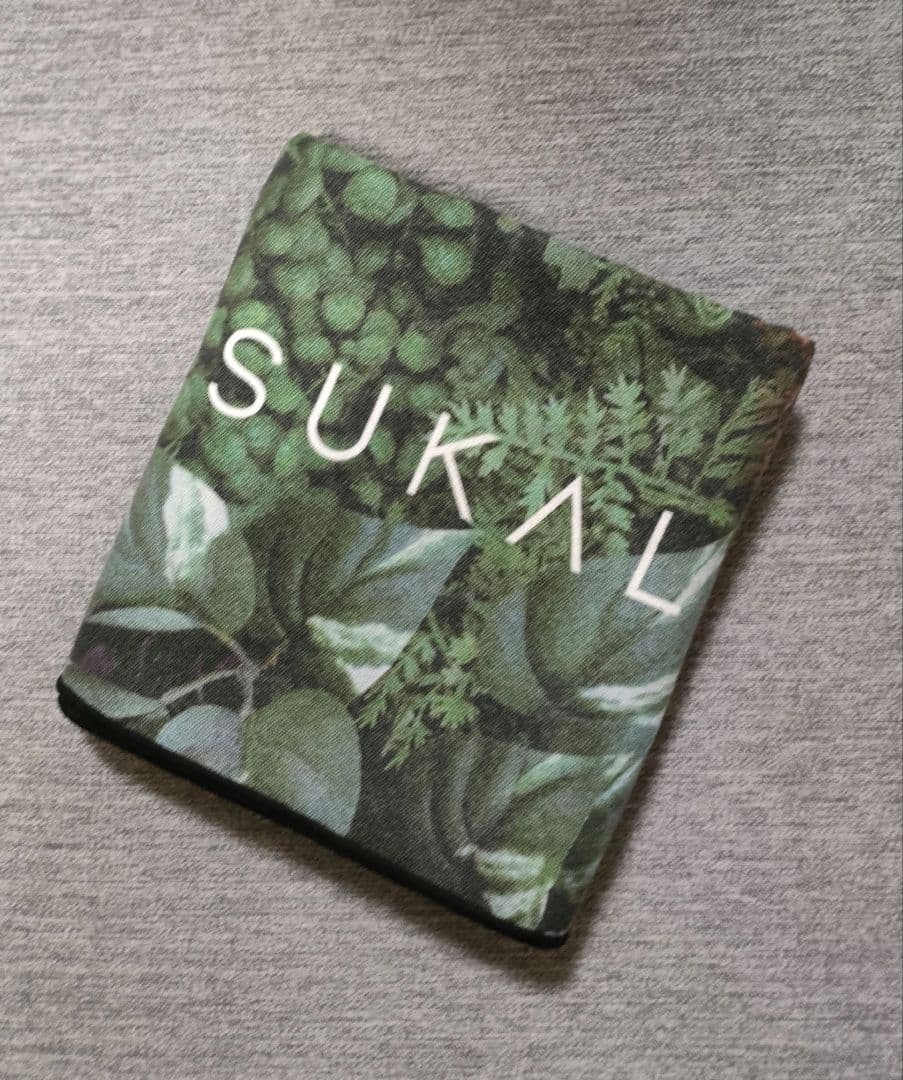 ㉒SUKALAスカーラ ヨギラグ ボタニカル柄