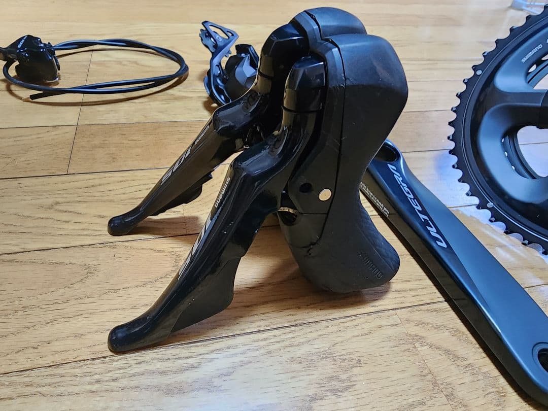 SHIMANO 105 油圧 11速(クランクのみULTEGRA)