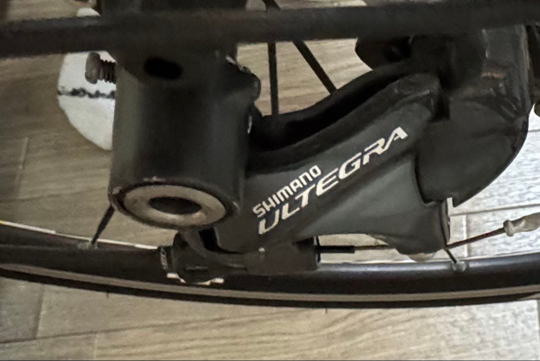 CANONDALE CAAD9 Ultegra ラック等その他備品付き