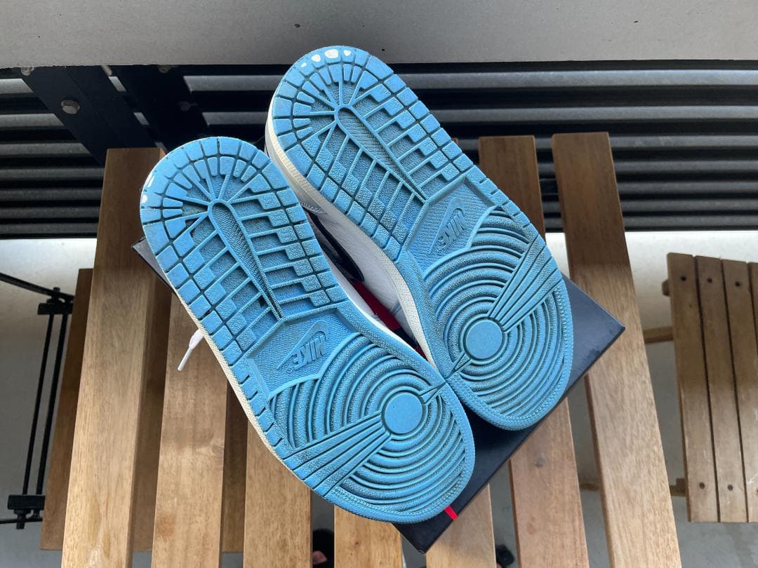シューズ(男性用) Nike AirJordan 1 High OG University Blue