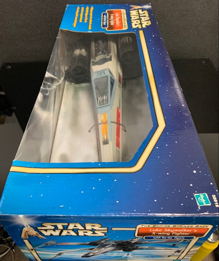 ム*シ様 ⭐︎STAR WARS X-wing Fighter with R2D