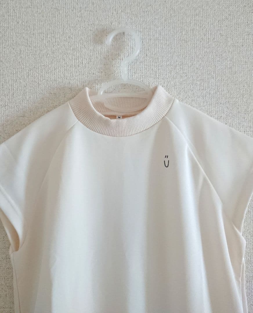 【新品】HRU・HIGH NECK RIB TOPS（OFFWHITE）