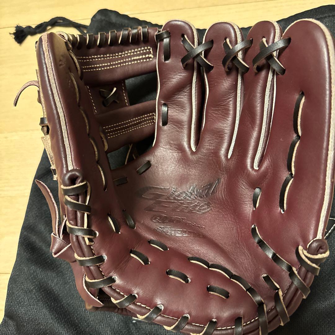 ミズノ軟式　グローバルエリート　内野手用グローブ