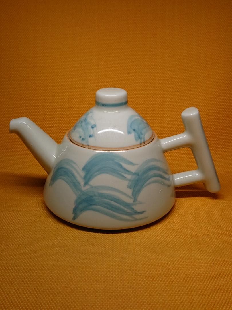 【美品】急須　茶器　陶器　オブジェ　置物　インテリア　工芸品　美術品　A2666