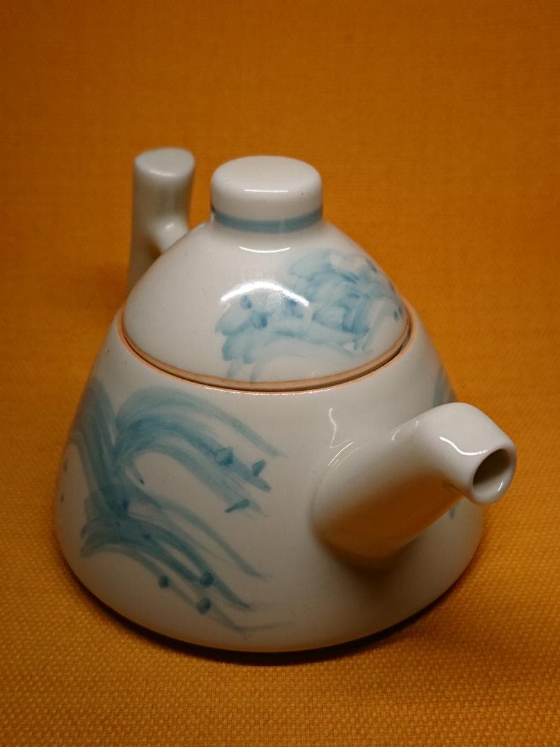 【美品】急須　茶器　陶器　オブジェ　置物　インテリア　工芸品　美術品　A2666