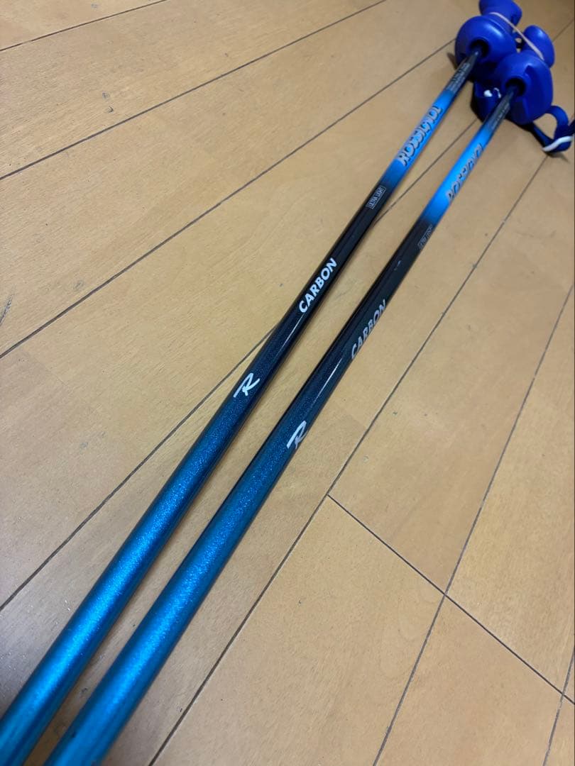 美品118cmROSSIGNOL ULTLA LIGHTカーボンスキー ストック