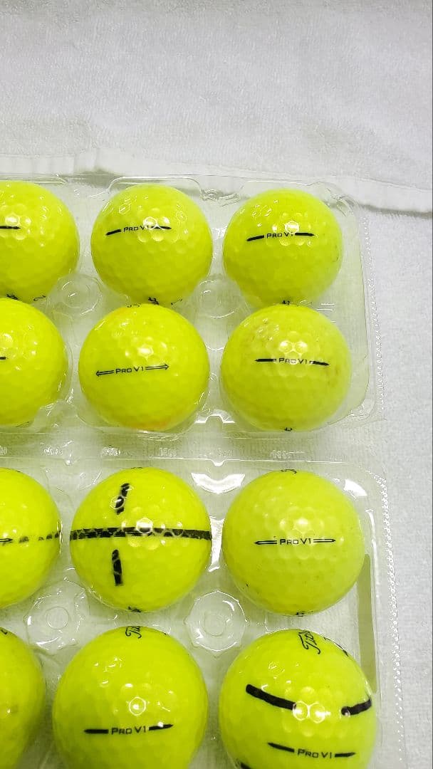 (53)Titleist prov1ゴルフボール 25個 ロストボール